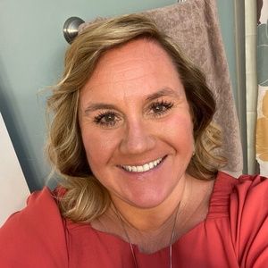 Meet your Posher, Nichole